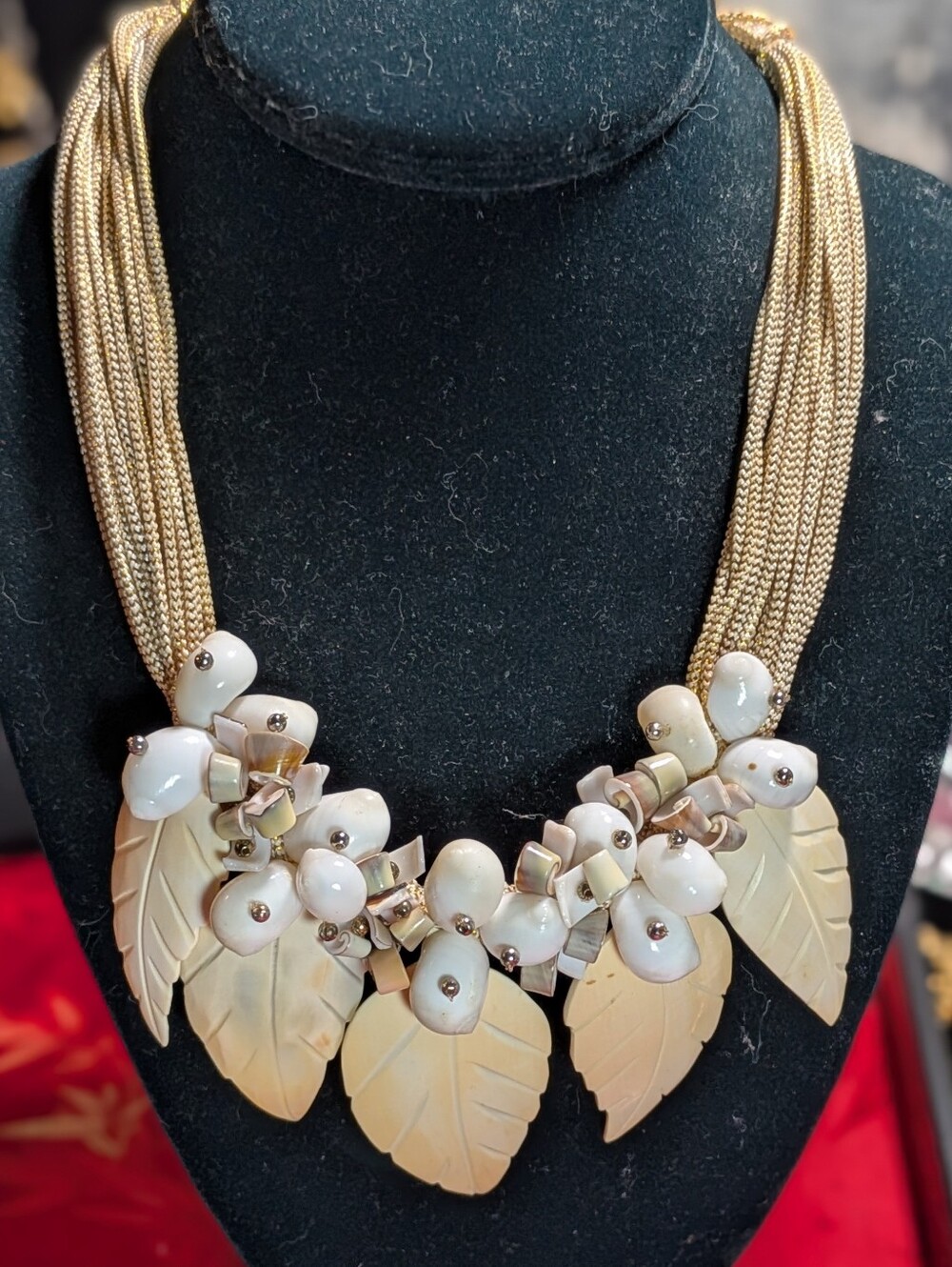 Carved Shell Neck - Picture 2 of 5